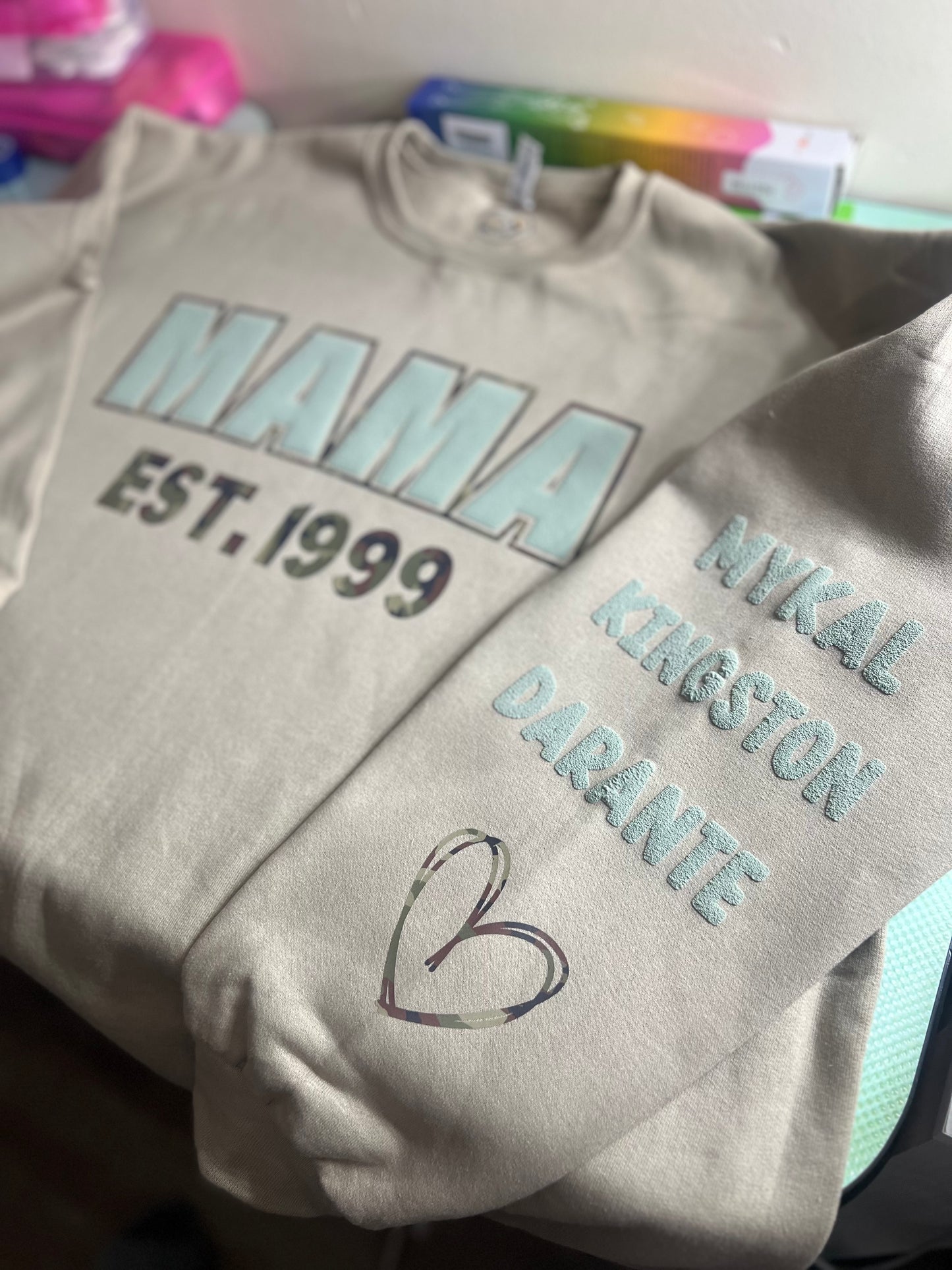 MAMA Sweatshirt